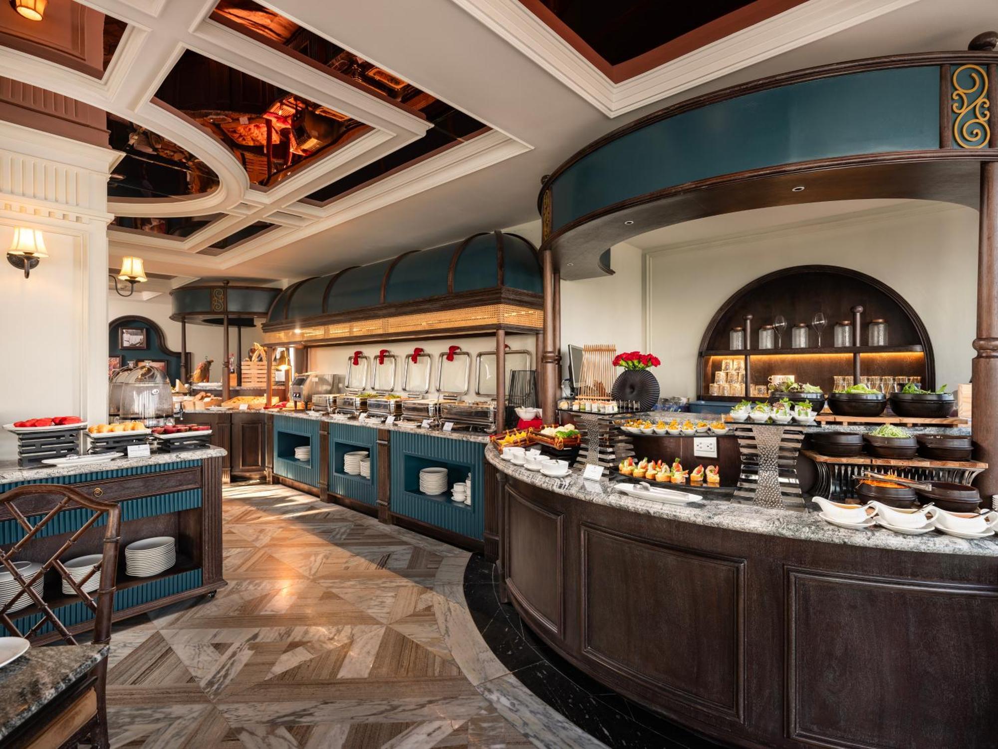 Grand Hotel Du Lac Ханой Экстерьер фото The buffet at the hotel